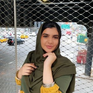 Meet your Posher, Iman